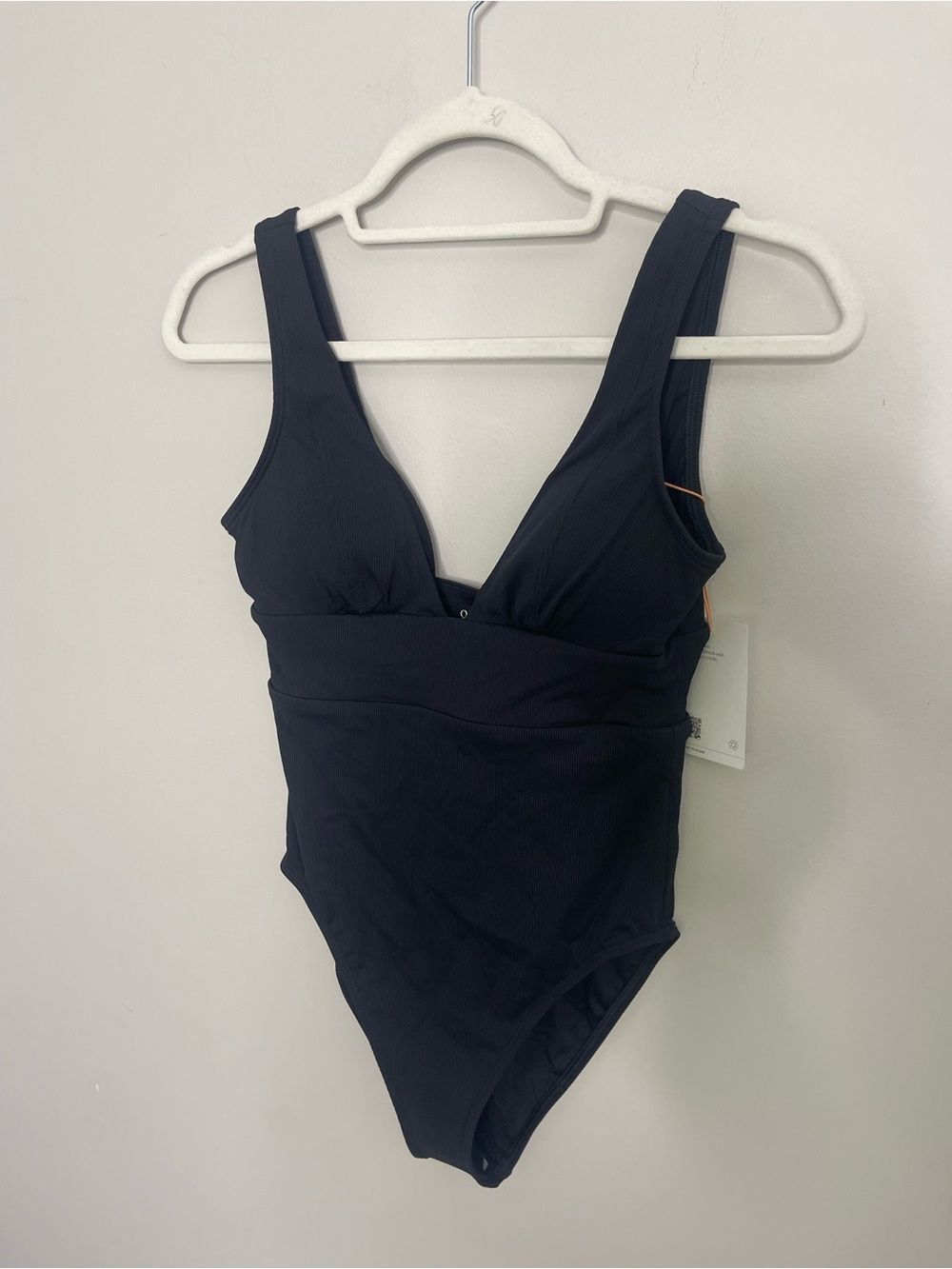Quince Italian Plunge One-Piece Black Swimsuit NEW XS - Picture 8 of 10